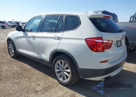 2013 BMW X3 xDrive28I z USA, uszkodzony, nr VIN 5UXWX9C52D0D07324